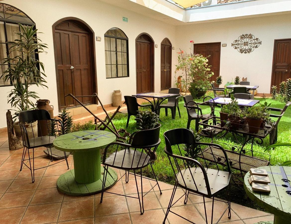 Hostal Las Puertas Санта Ана Екстериор снимка