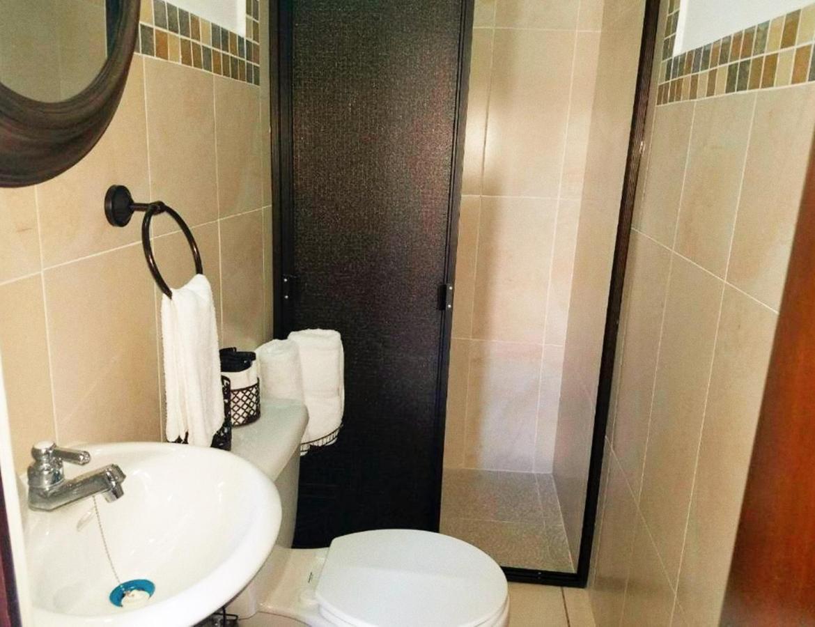 Hostal Las Puertas Санта Ана Екстериор снимка