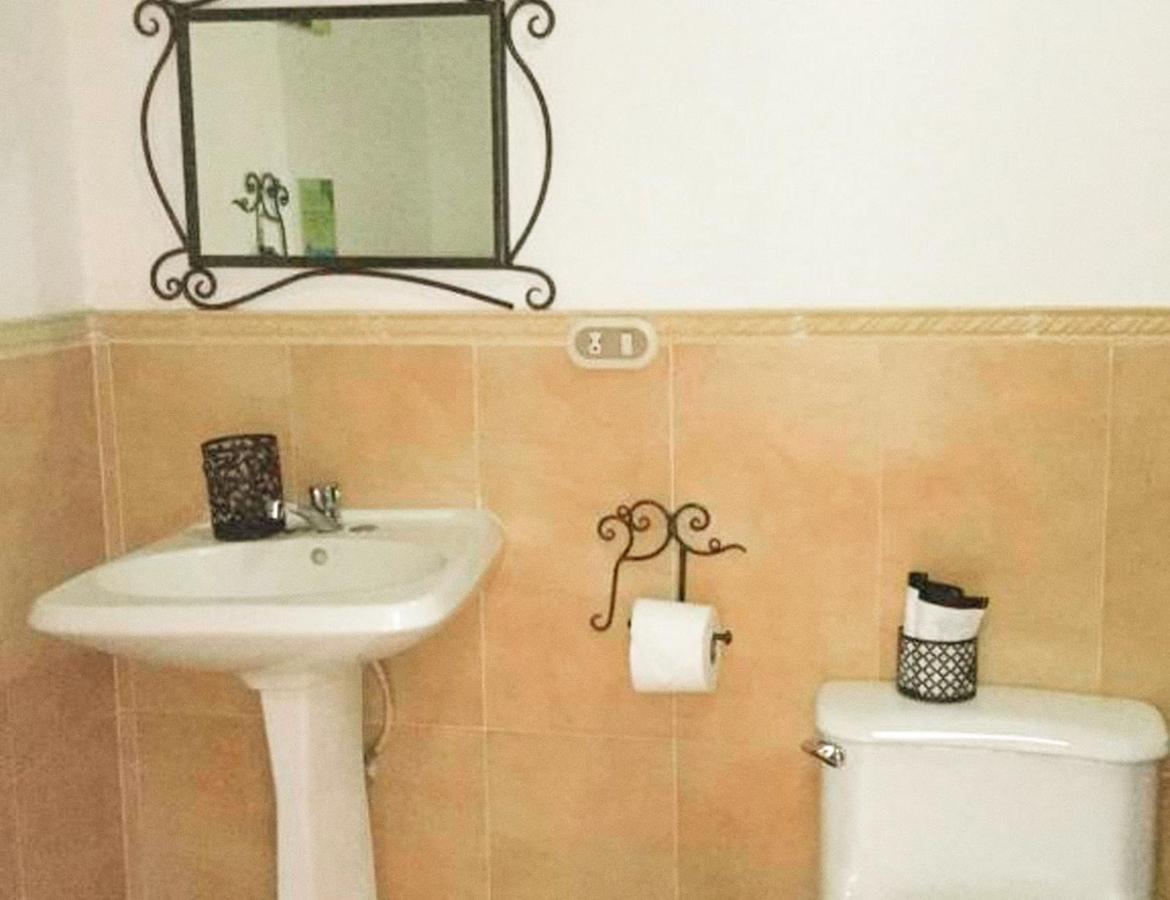 Hostal Las Puertas Санта Ана Екстериор снимка
