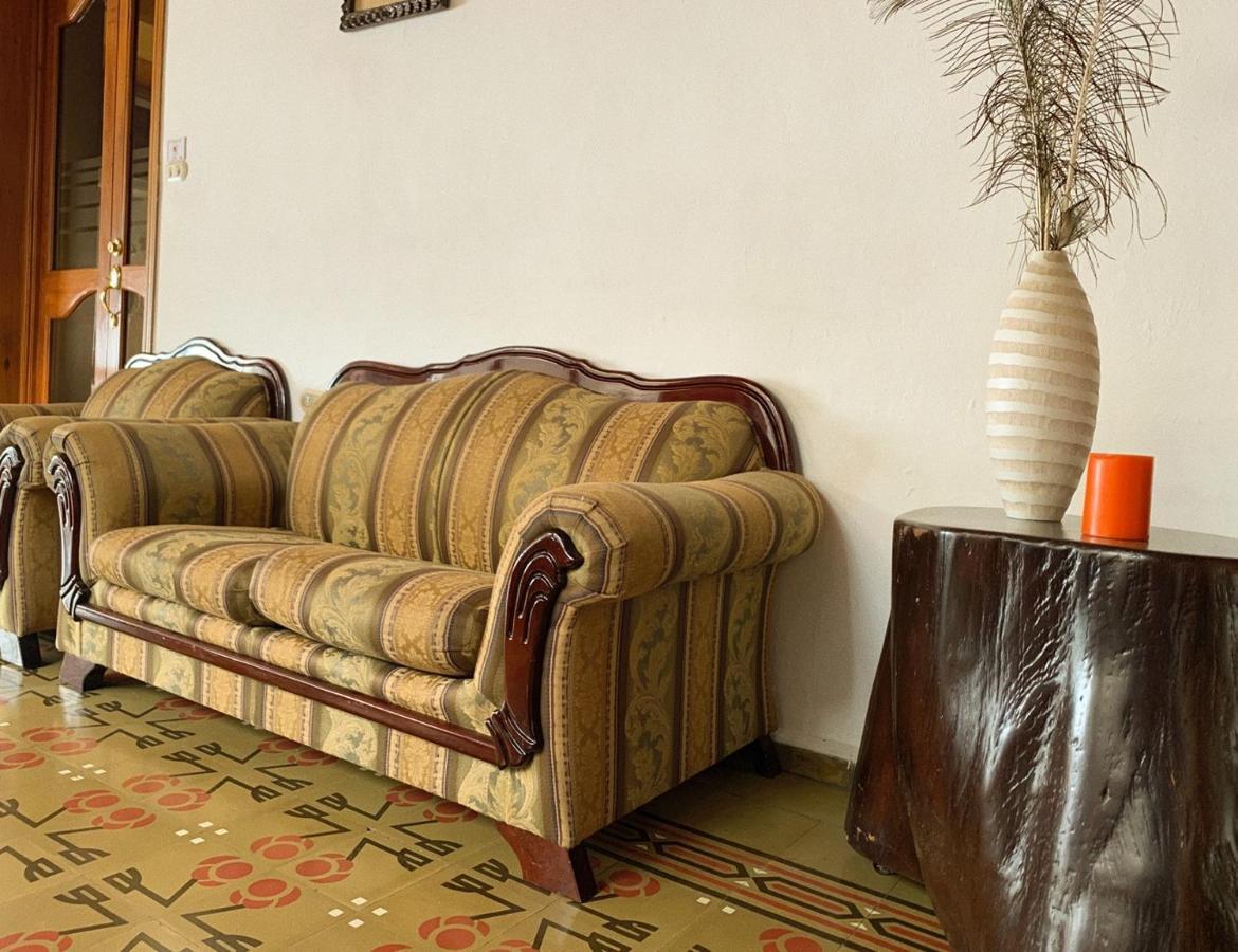 Hostal Las Puertas Санта Ана Екстериор снимка
